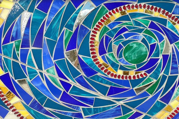 10 Ideas for Mosaics from Recycled Materials