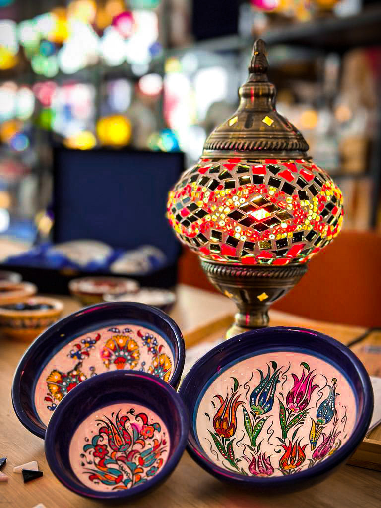 Ceramic Painting Class in Armidale